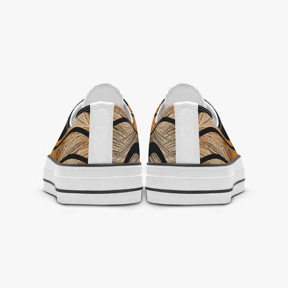 627. Low Canvas Shoes-Tiger