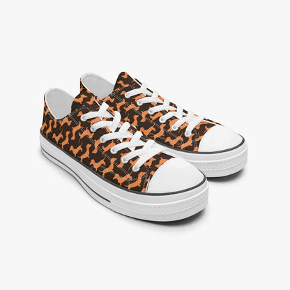 627. Low Canvas Shoes-Doxie