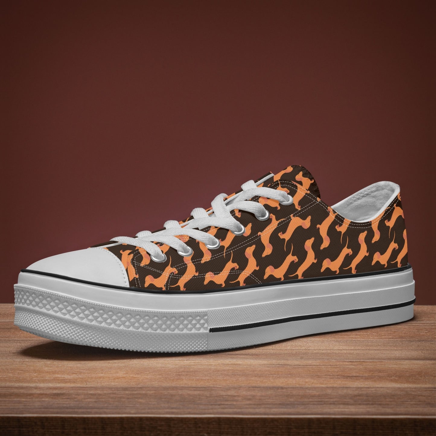 627. Low Canvas Shoes-Doxie