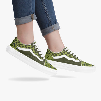 229. Trendy Low-Top Canvas Green Chex